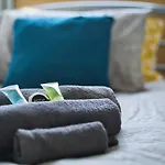 City Beautiful Single Bedroom