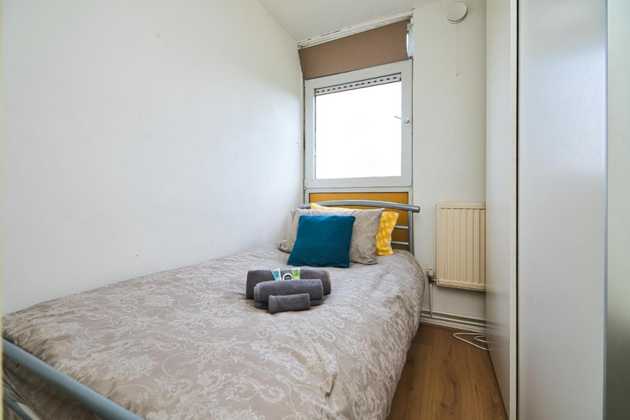 Guest house Beautiful Single Bedroom *