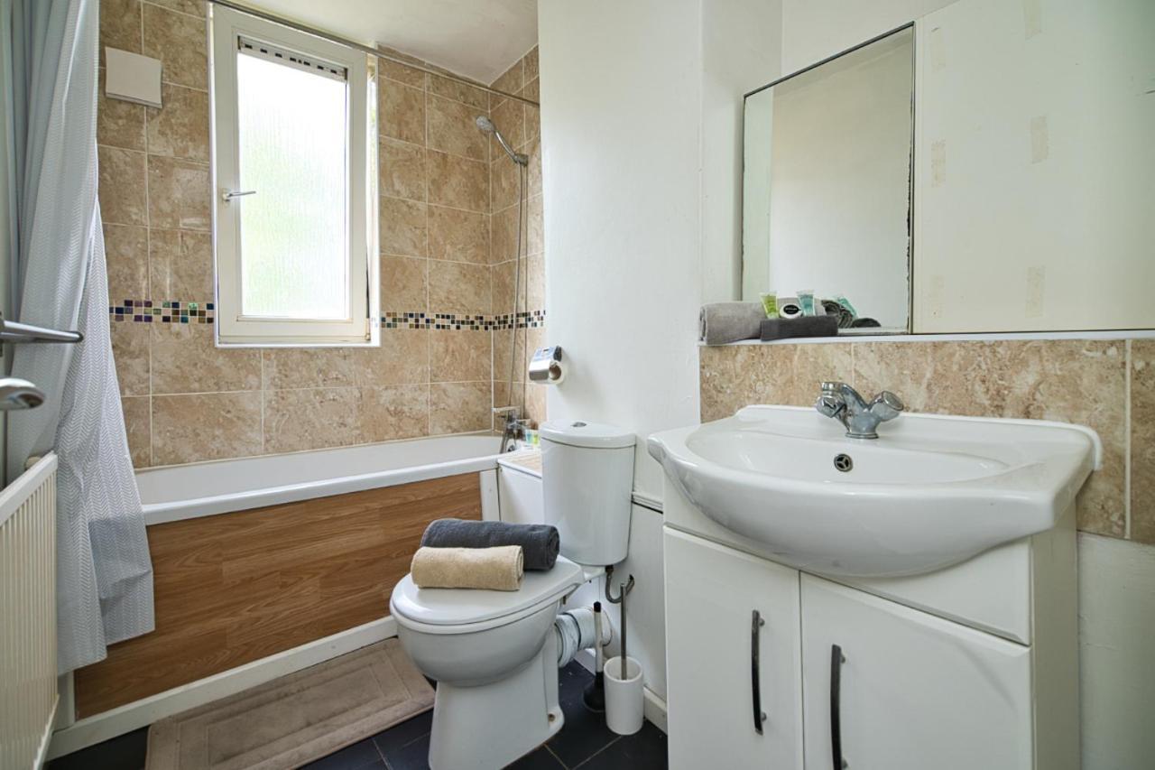 Beautiful Single Bedroom Guest house